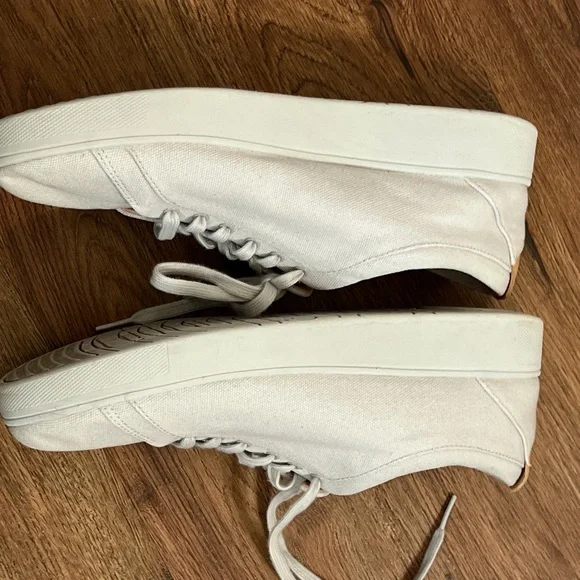 Grey FitFlop Sneakers - Size 11 - Picture 12 of 12